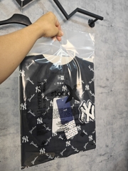 Áo thun MLB mono gram logo thêu xù - Streetwears SG