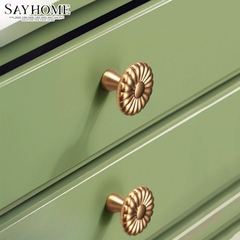 Núm tủ tân cổ điển vintage màu đồng và màu vàng gold  SH7044