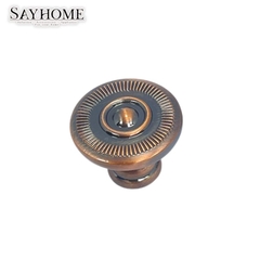 Núm tủ cổ điển màu đồng SH8062