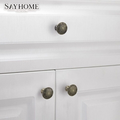 Núm tủ tân cổ điển vintage màu đồng, vàng đồng và vàng gold SH8209