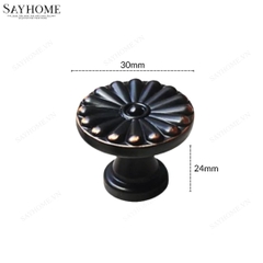 Núm tủ tân cổ điển màu đen, trắng dát vàng SH8210 tại thành phố Hồ Chí Minh