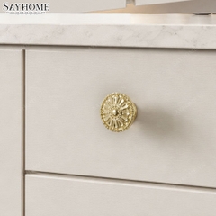 Núm tủ tân cổ điển vintage màu vàng gold SH82V97N tại thành phố Hồ Chí Minh