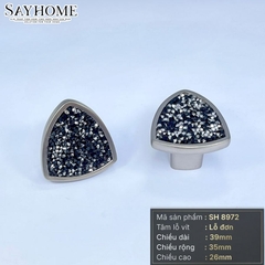 Núm tủ hiện đại đính đá màu vàng xước và bạc xước SH8972