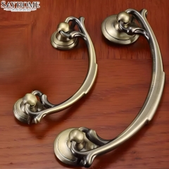 Tay nắm tủ tân cổ điển vintage màu vàng đồng SH8298