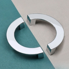 Tay nắm tủ hiện đại hình bán nguyệt màu bạc SH9207