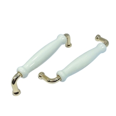 Tay nắm tủ hiện đại màu vàng gold mặt sứ trắng SH5537