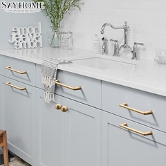 Tay nắm tủ hiện đại màu vàng xước SH5581