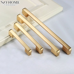 Tay nắm tủ hiện đại màu vàng xước SH5523