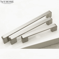 Tay nắm tủ hiện đại màu bạc SH5523