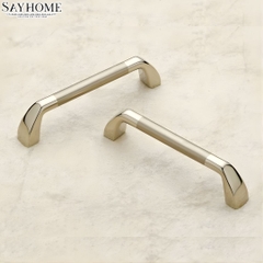 Tay nắm tủ hiện đại màu inox ánh vàng SH8293