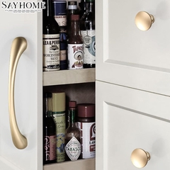 Tay nắm tủ hiện đại màu vàng gold SH8958