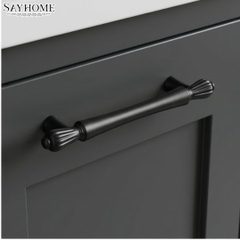 Tay nắm tủ hiện đại màu đen mờ SH1156