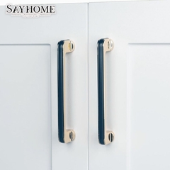 Tay nắm tủ hiện đại màu vàng Gold mặt đen SH1168