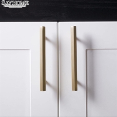 Tay nắm tủ hiện đại màu vàng gold SH1410