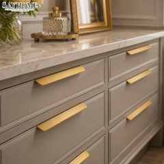 Tay nắm tủ hiện đại màu vàng gold SH260 tại thành phố Hồ Chí Minh