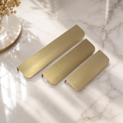 Tay nắm tủ hiện đại màu vàng gold SH260 tại thành phố Hồ Chí Minh