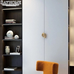 Tay nắm tủ tân cổ điển màu vàng gold SH2883