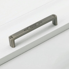 Tay nắm tủ tân cổ điển màu vàng đồng SH5506