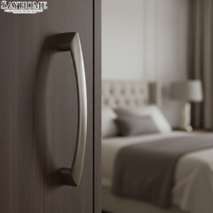 Tay nắm tủ hiện đại màu bạc SH5653