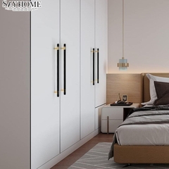 Tay nắm đũa hiện đại màu đen vàng SH8016