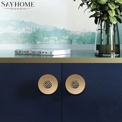 Núm tủ hiện đại cao cấp màu vàng mờ SH8043