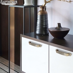 Tay nắm tủ tân cổ điển vintage màu vàng đồng SH8891
