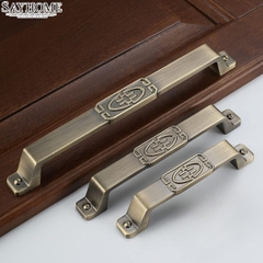 Tay nắm tủ tân cổ điển vintage màu vàng đồng SH8891