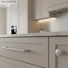 Tay nắm tủ hiện đại màu bạc SH8956