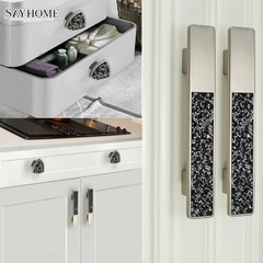 Tay nắm tủ hiện đại màu inox khảm đá SH8971