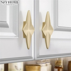 Tay nắm tủ tân cổ điển màu vàng gold SH8985