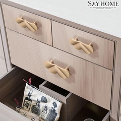 Tay nắm tủ tân cổ vintage bán nguyệt màu vàng gold SH9242