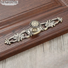 Tay nắm tủ tân cổ điển vintage màu vàng đồng SH8297