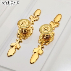 Tay nắm tủ tân cổ điển vintage màu vàng gold SH8062