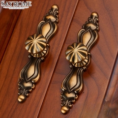 Tay nắm tủ tân cổ điển vintange màu đồng SH8853