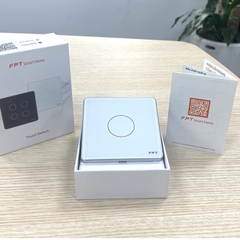 Công tắc cảm ứng nhà thông minh FPT Smart Home Athena vuông màu trắng 1 nút