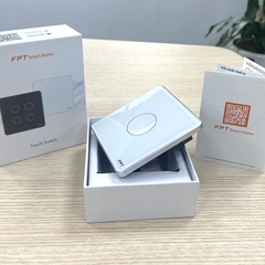 Công tắc cảm ứng nhà thông minh FPT Smart Home Athena vuông màu trắng 1 nút