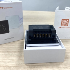 Công tắc cảm ứng nhà thông minh FPT Smart Home Athena vuông màu trắng 2 nút