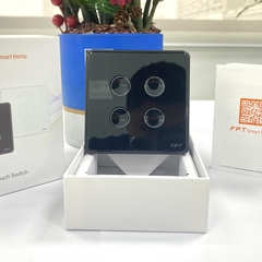 Công tắc cảm ứng nhà thông minh FPT Smart Home Athena vuông màu đen 4 nút