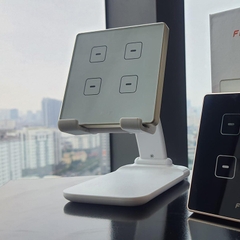 Công tắc cảm ứng nhà thông minh FPT Hera vuông 4 nút màu trắng