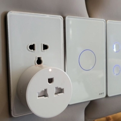 Ổ cắm nhà thông minh FPT Smart Home Wifi