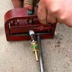 Máy ép ống bằng tay