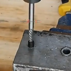 Bộ tháo ốc kèm tay taro 11 chi tiết