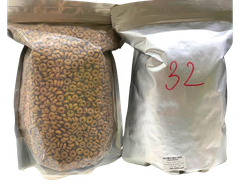 Hạt Fit 32 Royal Canin cho Mèo trưởng thành trên 12 tháng vận động thường xuyên