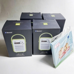Loa nghe  cho bé Loci P50 kèm thẻ nhớ 32G
