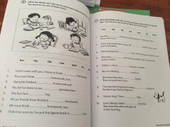 Mastering Comprehension - Sách Singapore đọc hiểu tuyệt hay