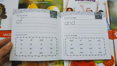 Nonfiction Sight Word Readers ABCD (Sách nhập) - 4 boxset