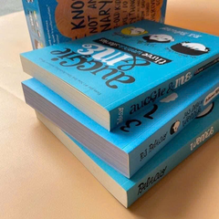 365 DAYS OF WONDER  BOXED SET - Trọn bộ 3 quyển