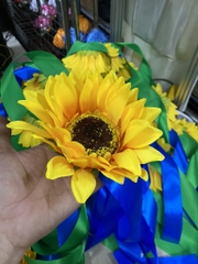 HOA MÚA ĐEO TAY NGHI THỨC