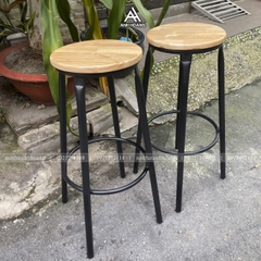Ghế quầy bar cao 75cm màu gỗ tự nhiên, không tựa màu nệm nâu