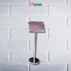 Bảng Welcome Inox Mạ Vàng Mặt Nghiêng A4 và Bảng Welcome Inox Trắng Mặt Nghiêng A4